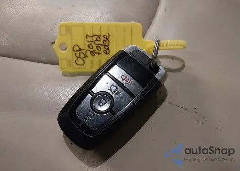 2017 Ford Edge Titanium z USA, uszkodzony, nr VIN 2FMPK4K97HBC28448